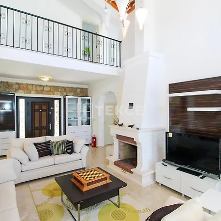 Tekce Yesiluezuemlue No 17 Villa Uzumlu