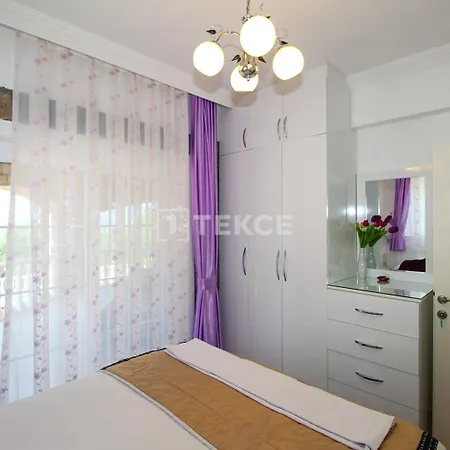 Tekce Yesiluezuemlue No 17 Villa