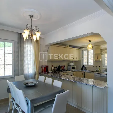 Tekce Yesiluezuemlue No 17 Villa Uzumlu