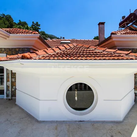 Tekce Yesiluezuemlue No 17 Villa Uzumlu