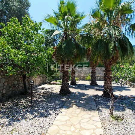 Tekce Yesiluezuemlue No 17 Villa *