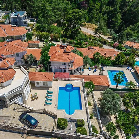 Villa Tekce Yesiluezuemlue No 17 *