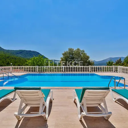 Villa Tekce Yesiluezuemlue No 17