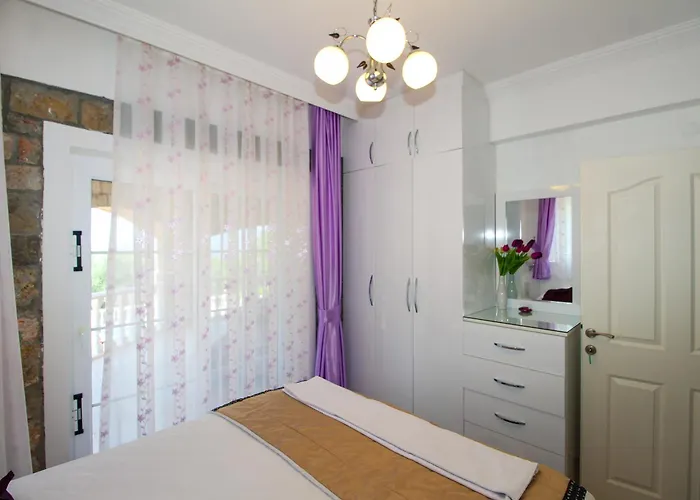 Vakantiehuis Tekce Yesiluezuemlue Villa No 17 *